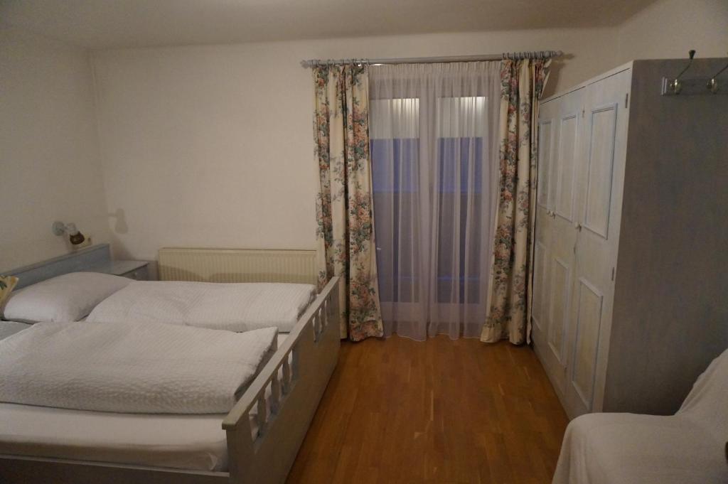 Bed and Breakfast Haus Senoner Кіцбюель Номер фото